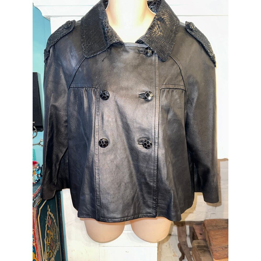 VINTAGE JOCELYN BLACK LEATHER CROP TRENCHCOAT JACKET  4